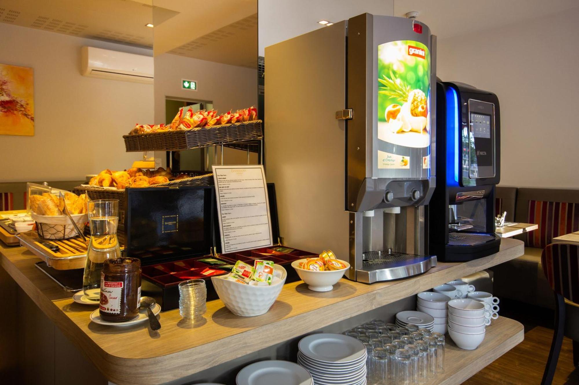 Hotel De La Gare Troyes Centre Dış mekan fotoğraf