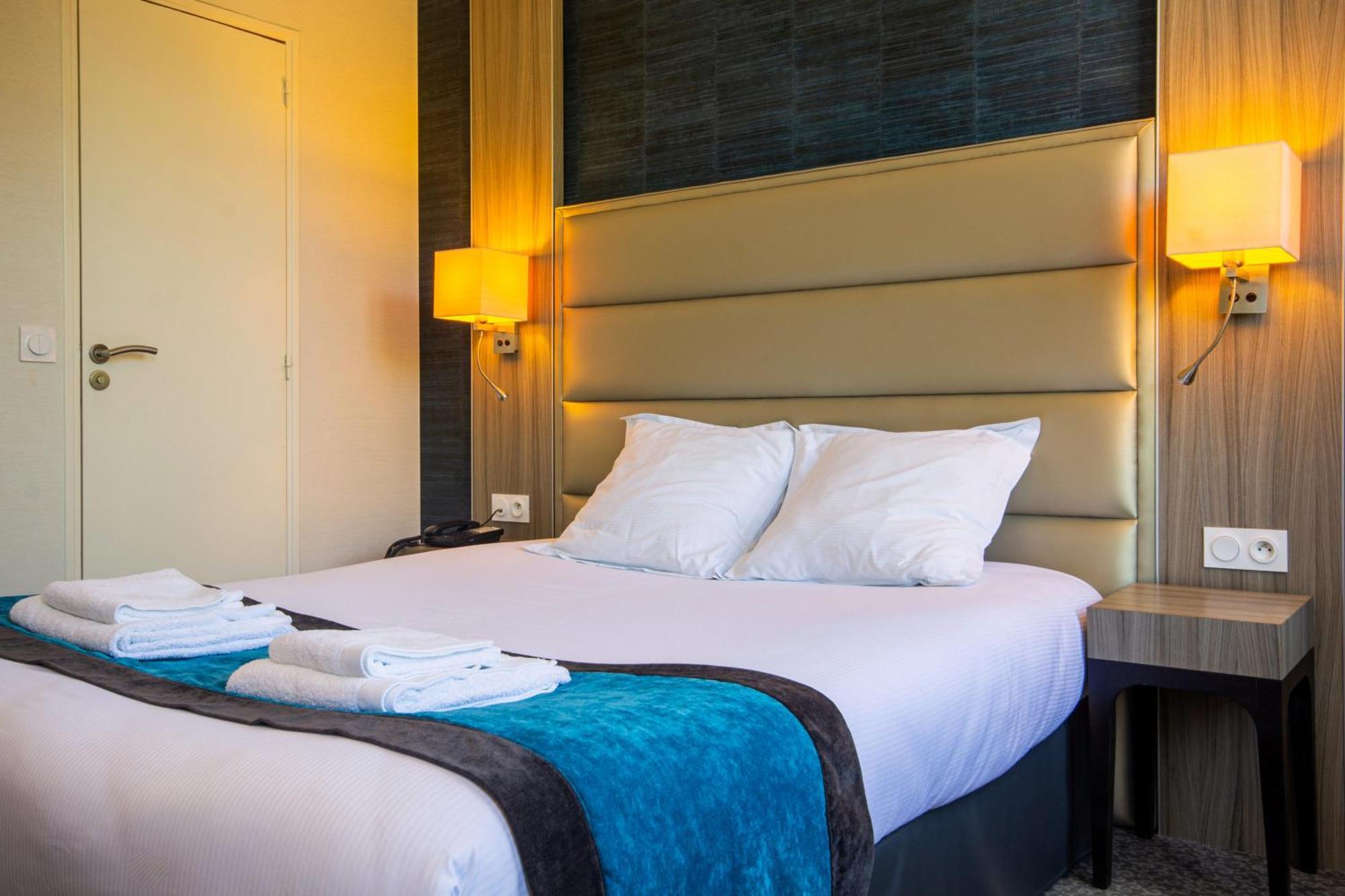 Hotel De La Gare Troyes Centre Dış mekan fotoğraf